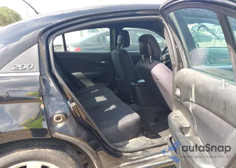 2013 Chrysler 200 Lx from USA, damaged, VIN 1C3CCBAG2DN726967